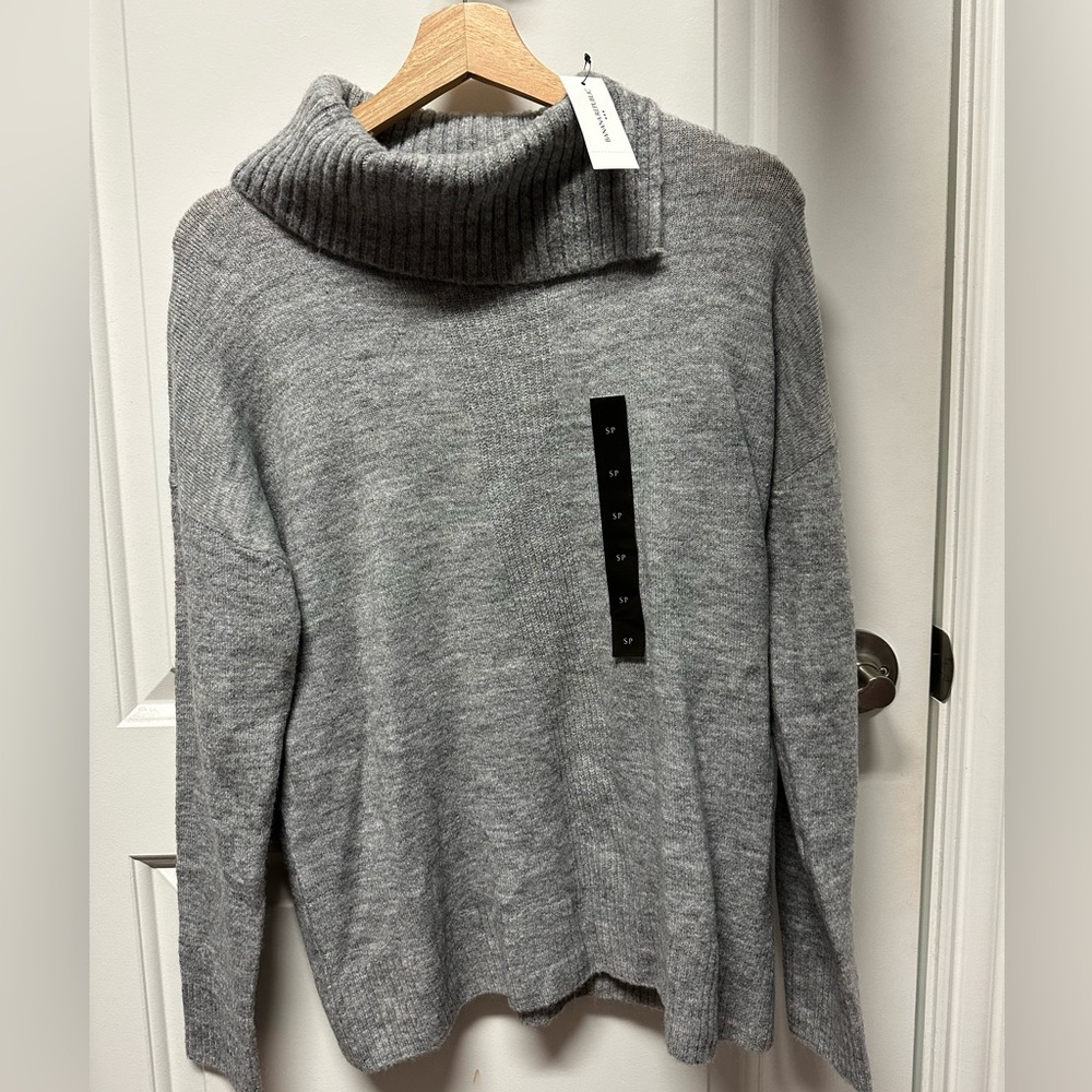 Banana Republic Cozy Turtleneck Sweater size Small Petite